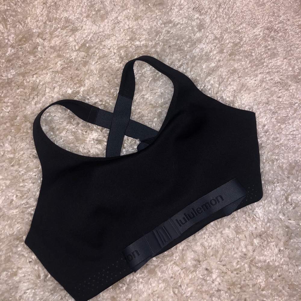 Lululemon x Barry’s Bootcamp sports bra